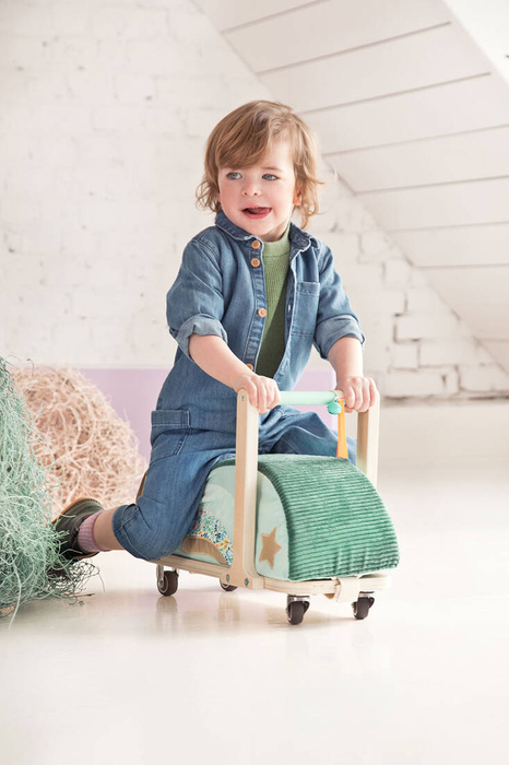 Drewniany jeździk 2 w 1 z miękkim siedziskiem i torebką Smok Joe 12 m+ 83466 LILLIPUTIENS