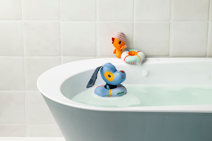 Przytulanki do kąpieli Lilliputiens 83651 Piesek Jules i Kaczorek Gaspard z kołami do pływania