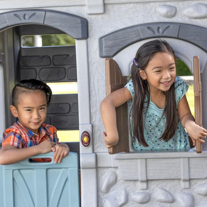 Domek Zamek 2w1 STEP2 4133KR Plac zabaw ze zjeżdżalnią dla dzieci do kreatywnej zabawy