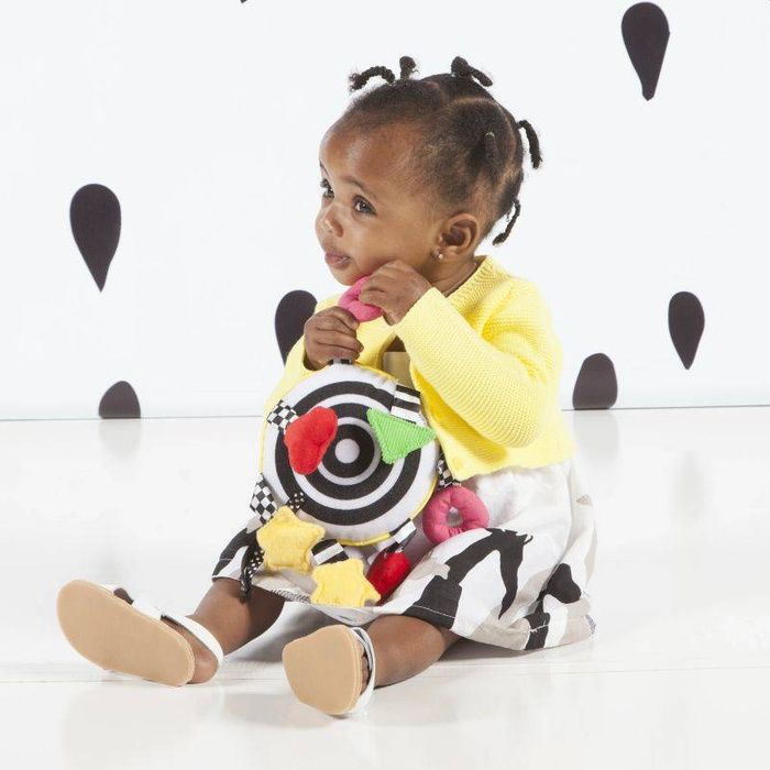 Kontrastowy Stworek zawieszka Whoozit 211220-Manhattan Toy, zabawki dla niemowląt