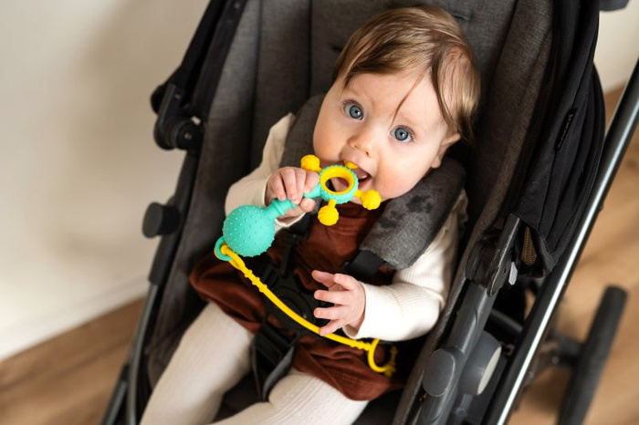 Silikonowe paski z zaczepką do zabezpieczenia zabawek przez upadkiem 3 szt chłodne kolory Liinklz Möbi LKZ1-C