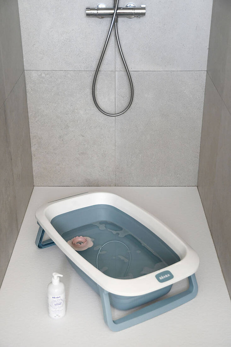 Składana wanienka dla dziecka Eazy Pop Camélé'O Bleu baltique Beaba 920403