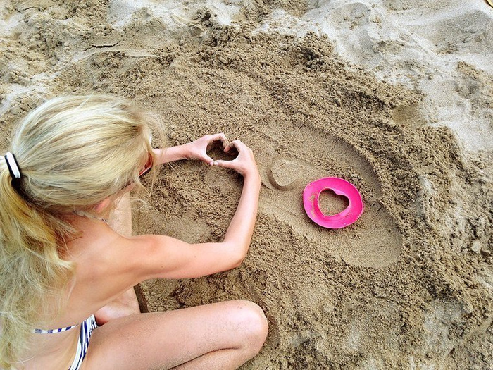 Wielofunkcyjny zestaw foremek SunnyLove 170495-Quut, zabawy w plenerze