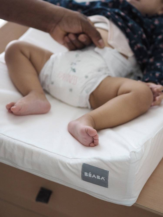 Przewijak dla dziecka miękki i anatomiczny Sofalange Beaba 920351