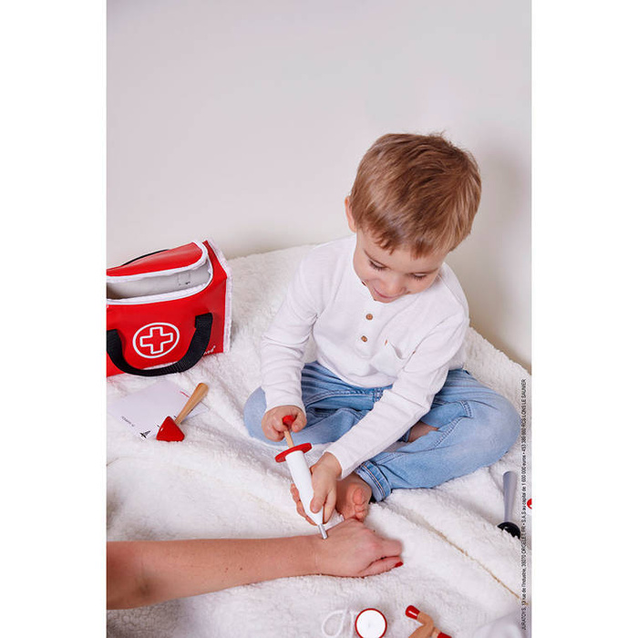 Zestaw dla dzieci zostanę lekarzem 10 el J06513-Janod, zabawki mały lekarz