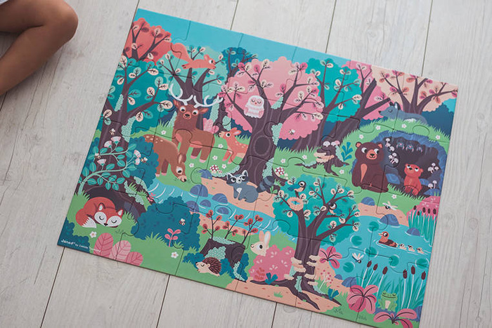 Świecące puzzle z mini-lampką UV Las 24 elementy 3+ Janod J02653