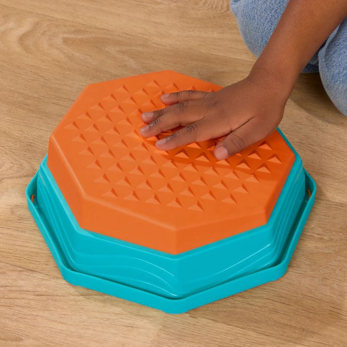 Muzyczna ścieżka sensoryczna dla dzieci 14 modułów Balance & Groove B.Toys BX2473Z