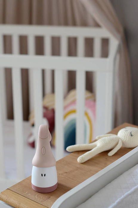 Lampka nocna LED przenośna z latarką Pixie 90h świecenia Pink Beaba 930299