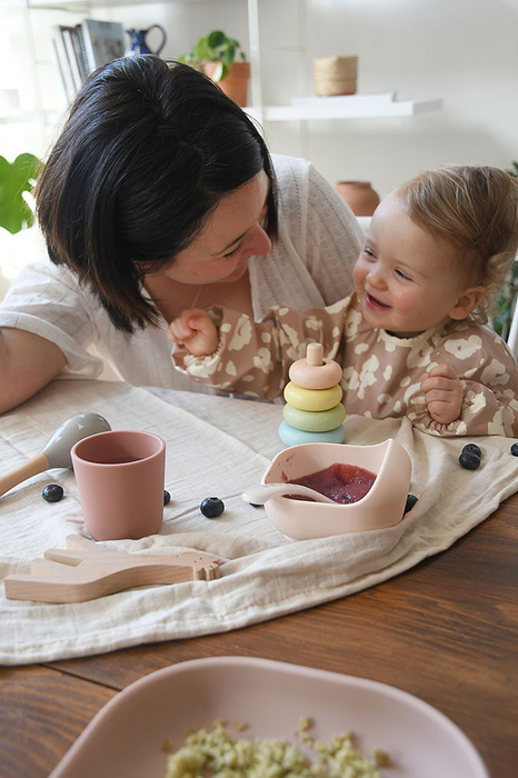 Beaba Komplet naczyń z silikonu pink 913429- Beaba, naczynia dla niemowląt