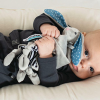 DouDou Kocyk Przytulanka Króliczek - szary whisb123-Friends of Whisbear®, prezent dla niemowlaka