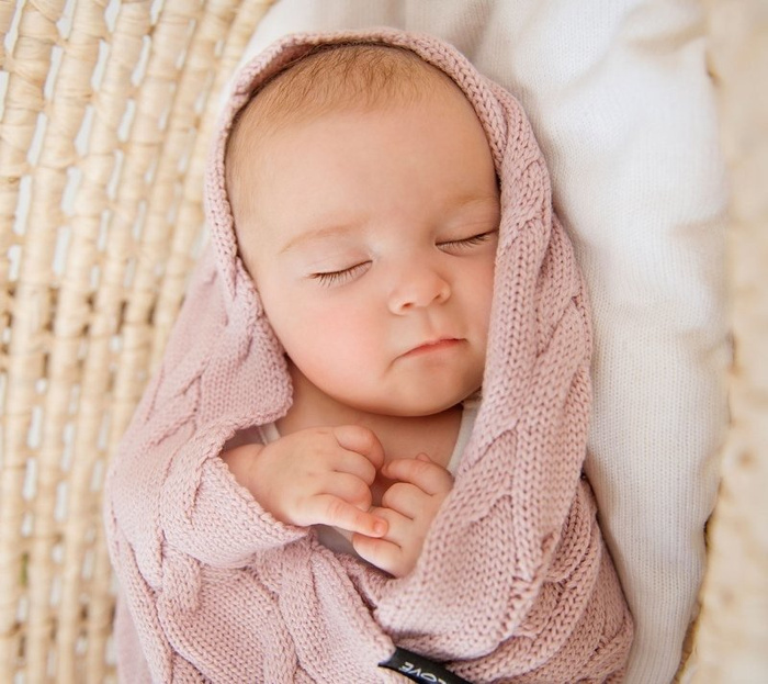 Kocyk z wełny Merino różowy LL6678-Lullalove, wyprawka dla niemowlaka
