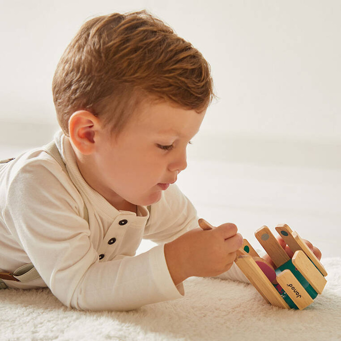 Zestaw zabawek edukacyjnych Box 36 m-cy J04066 Janod