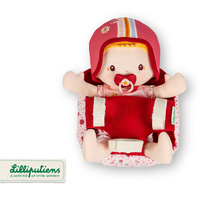 Lalka Dzidziuś Lena w foteliku rowerowym Lilliputiens 83633 z kamizelką i kaskiem na wycieczki i do przytulania