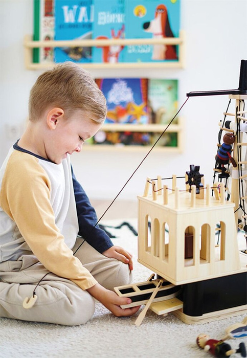 Drewniany statek piracki XL Small Foot 12411