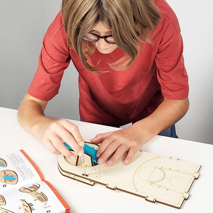 Elektroniczna mini koszykówka z grami Buki 2151