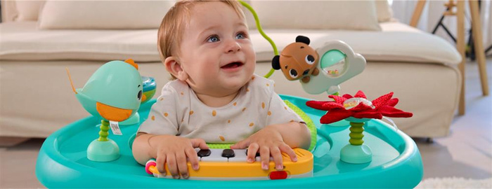 Centrum aktywności 5w1 Tiny Love TL1807800700 wielofunkcyjny Stoliczek z sensorycznymi aktywnościami Zabawa na łące