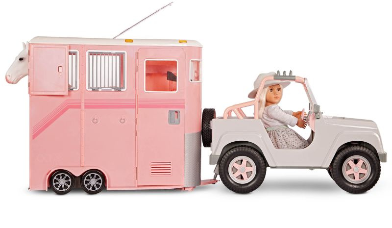 Przyczepa do transportu koni dla lalek 46 cm z akcesoriami do pielęgnacji Our Generation BD35412Z pol_pl_Jeep-dla-lalek-Samochod-terenowy-Our-Generation-65586_7