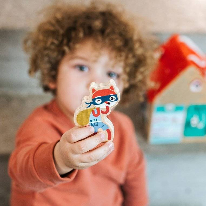 Domek manipulacyjny z drewna Lisek Włamywacz 83263-Lilliputiens