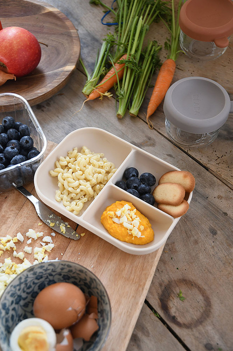 Silikonowy trójdzielny talerz z przyssawką Clay Beaba 913614