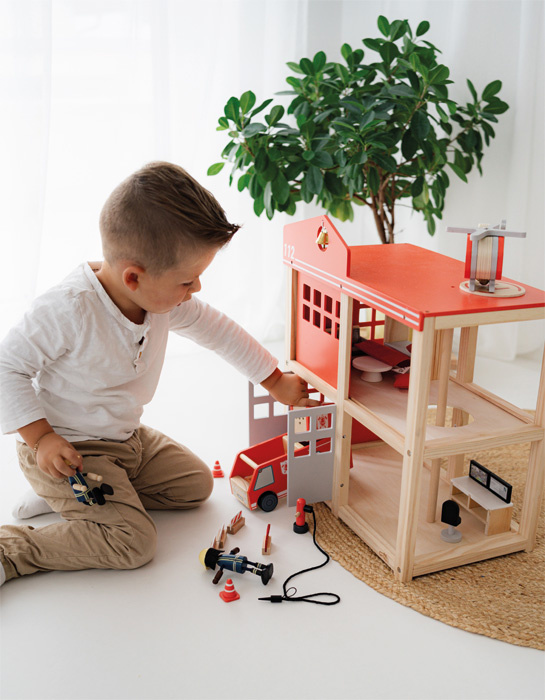 Duża remiza strażacka z helikopterem i akcesoriami Small Foot 12703 drewniane domki dla lalek pol_pl_-65660_3