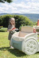 Samochód Przygód 3w1 Smoby 840207 zabawka ogrodowa dla dzieci ze zjeżdżalnią i piaskownicą