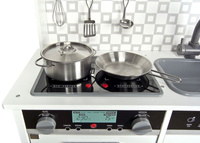 Drewniana kuchnia dla dzieci Biała nowoczesność z dźwiękiem oraz światłem i akcesoriami, zabawa w gotowanie