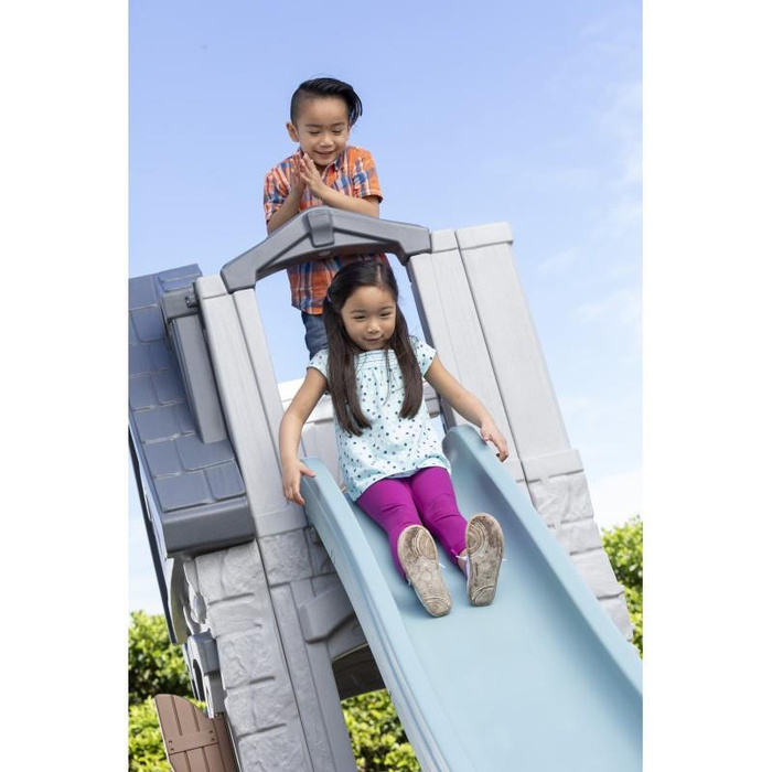 Domek Zamek 2w1 STEP2 4133KR Plac zabaw ze zjeżdżalnią dla dzieci do kreatywnej zabawy