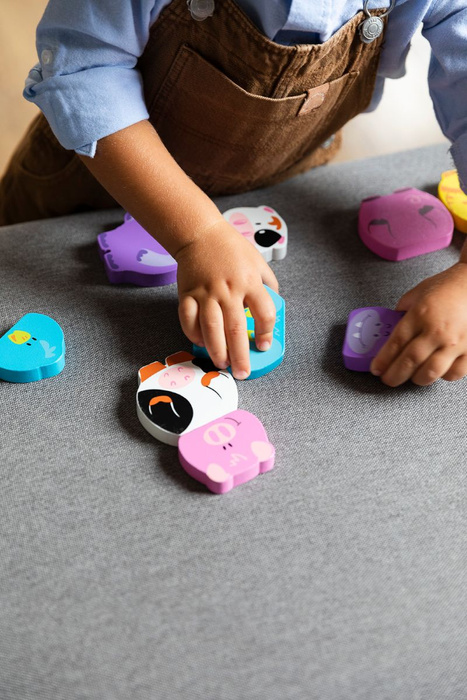 Układanka magnetyczna dla dzieci Zwierzątka Goula 55234 drewniane układanki dla dzieci