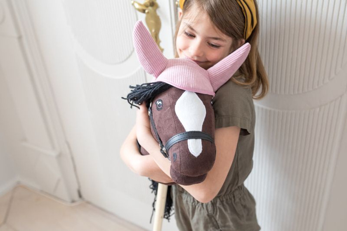 Podkładka pod siodło i bonetka sztruksowy róż akcesoria do Hobby Horse Astrup 84372