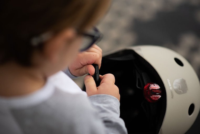 Kask S-M dla dzieci 3+ Ash 96367-Scootandride