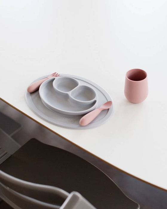 Komplet silikonowych sztućców Mini Utensils pastelowy róż EUMUB005-EZPZ, sztućce dla dzieci