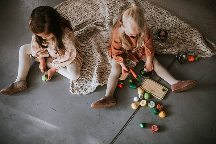 Drewniana skrzynka z warzywami i owocami Green Market 22 elementy 3-8 lat, Janod J06607