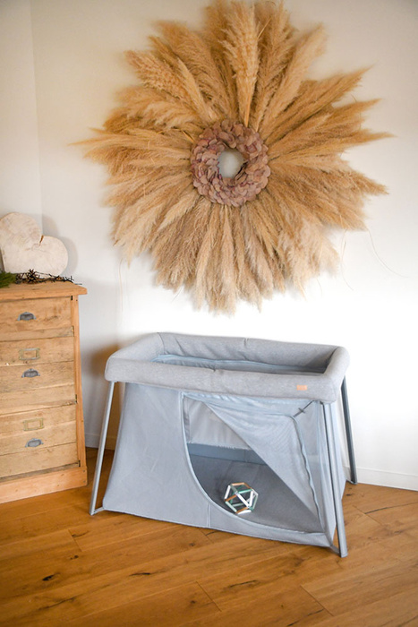 Łóżeczko turystyczne dwupoziomowe z funkcją kojca 3w1 Eazy sleep Heather grey Pebble Beaba 946004