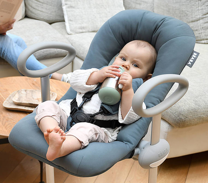 Bidon niekapek ze słomką termobutelka ze słomką 250 ml Sage green Beaba 913535