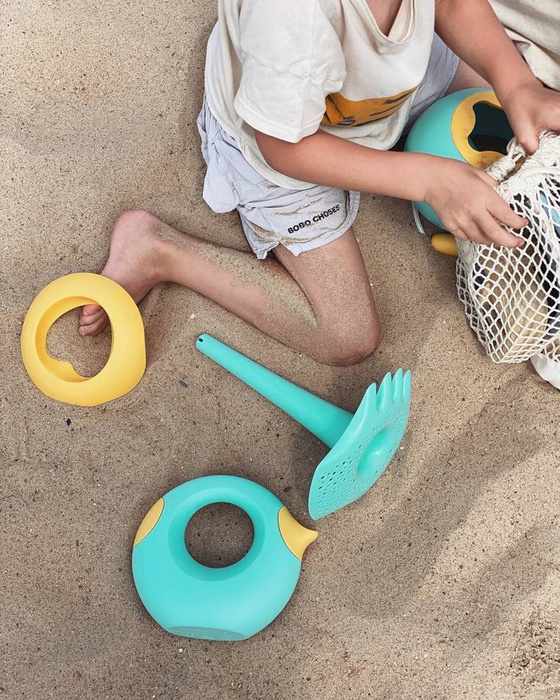 Mała konewka Cana Banana Blue 172420-Quut, zabawy w plenerze