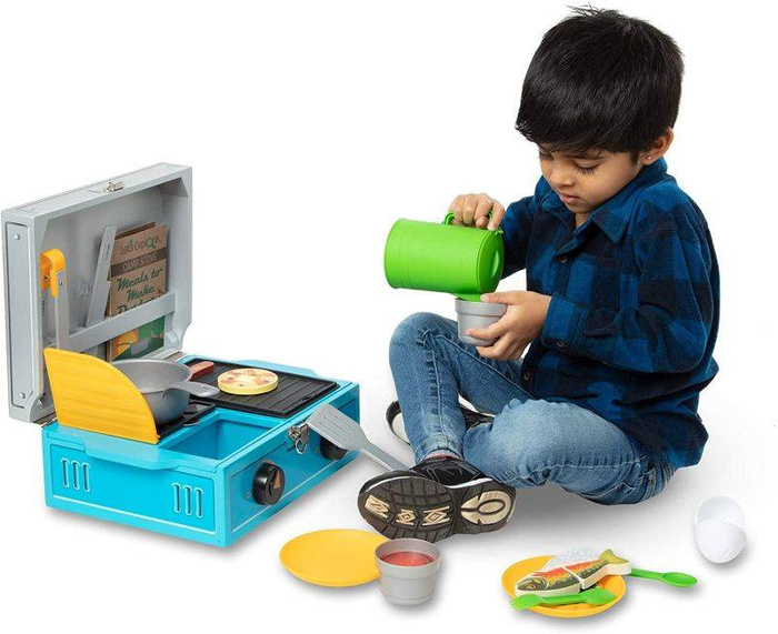 Drewniana kuchnia turystyczna Let's Explore 40804-Melissa & Doug, kuchnie dla dzieci 