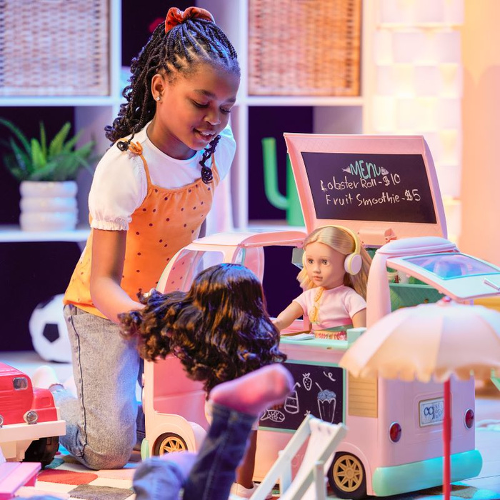 Letni FOOD TRUCK z bogatym wyposażeniem Our Generation BD35485Z