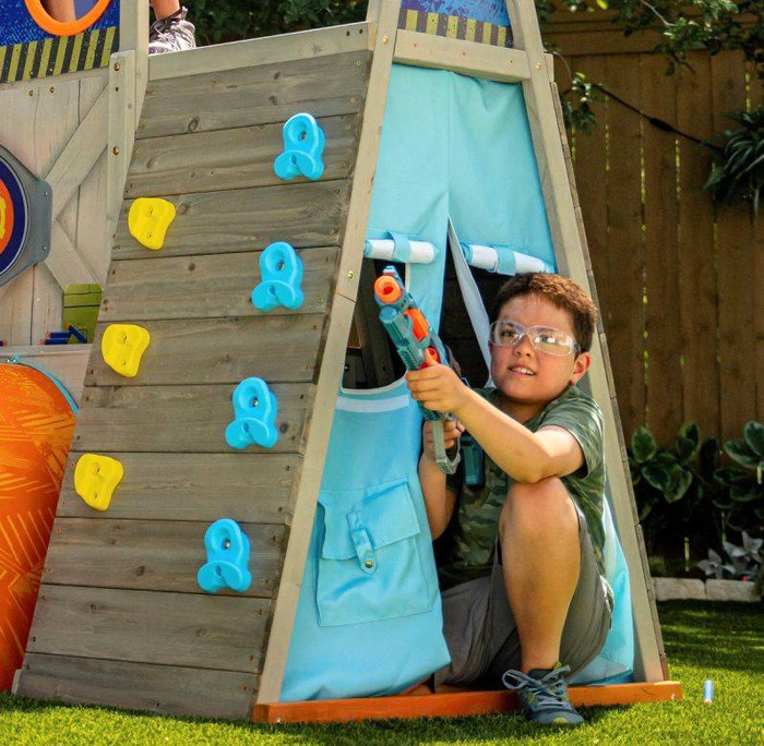 Drewniany plac zabaw Forteca Nerf Scout Defense Post P280123E-KidKraft, zabawy w plenerze