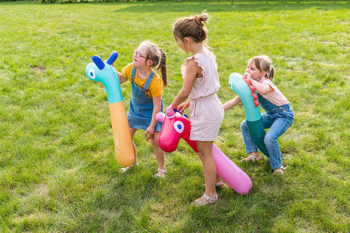 Dmuchany makaron do pływania Żyrafa Quut 173427