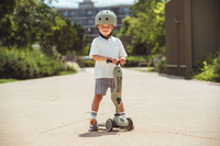Zestaw SCOOTANDRIDE Kask + Highwaykick1 2w1 Jeździk i Hulajnoga Olive