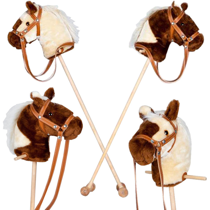 Koń na kiju z kółeczkami Kasztanek w plamy do zabawy w domu i plenerze Hobby Horse Mumbee 53301