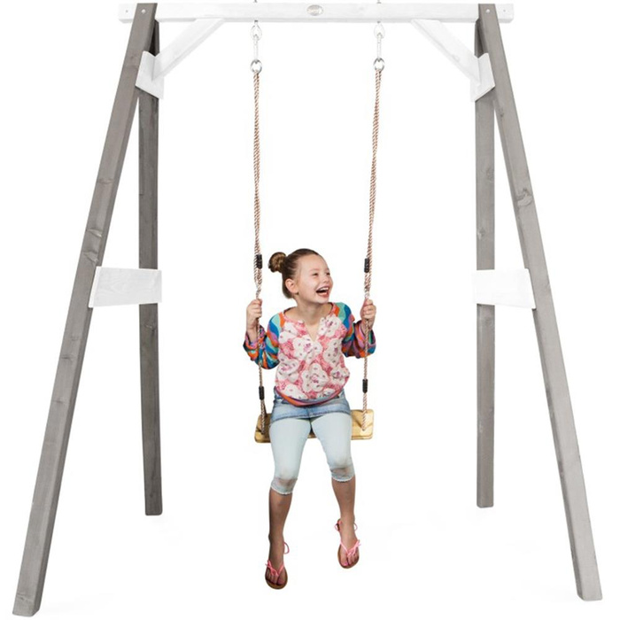 Drewniana szara Huśtawka z siedziskiem AXI A030.136.01 dla dzieci do ogrodowego placu zabaw