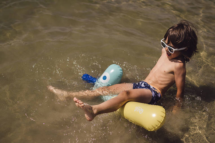 Dmuchany makaron do pływania Żyrafa Quut 173427