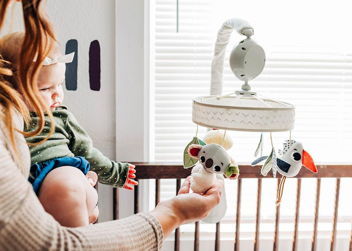 Muzyczna Karuzela do łóżeczka z zawieszkami Tiny Love TL1306706830 Zabawki dla niemowląt Boho Chic