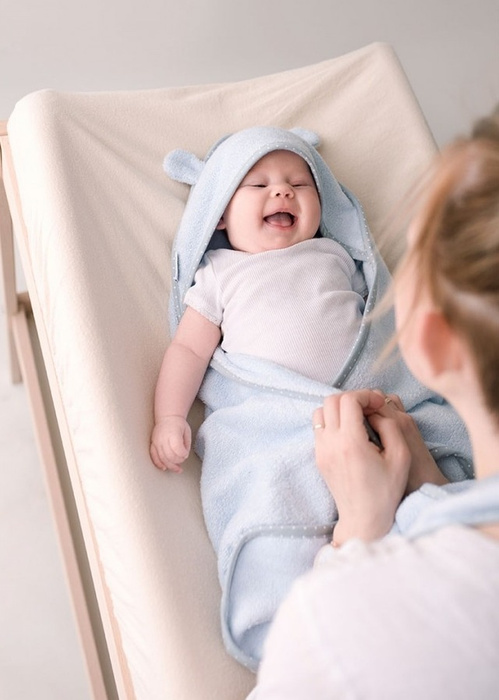 Okrycie kąpielowe Błękit LL3271-Lullalove, wyprawka dla niemowlaka
