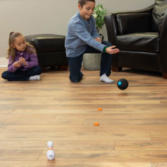 Podkręcona Kula zestaw do kręgli Curve Bowl Fat Brain Toys FA271-1