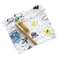 Szczotka i myjka Miś podróżnik LL5473-Lullalove, wyprawka dla niemowlaka