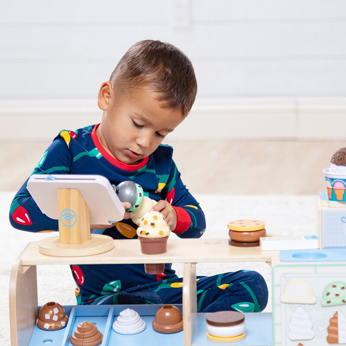 Drewniana lodziarnia XXL z akcesoriami Melissa and Doug 30607-MD