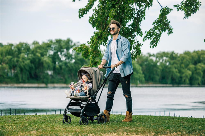 Łuk z sensorycznymi zabawkami dla niemowląt Tiny Love TL1405400030 Tiny Rockers Grzechotki do wózka