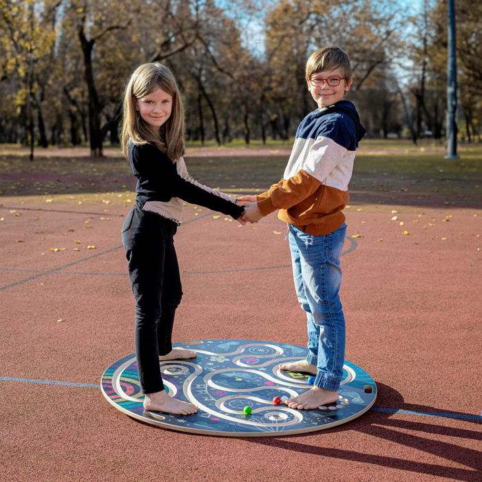 Drewniana deska do balansowania gra zespołowa dysk z labiryntem Team Disc 46252 Erzi podest sensoryczny
